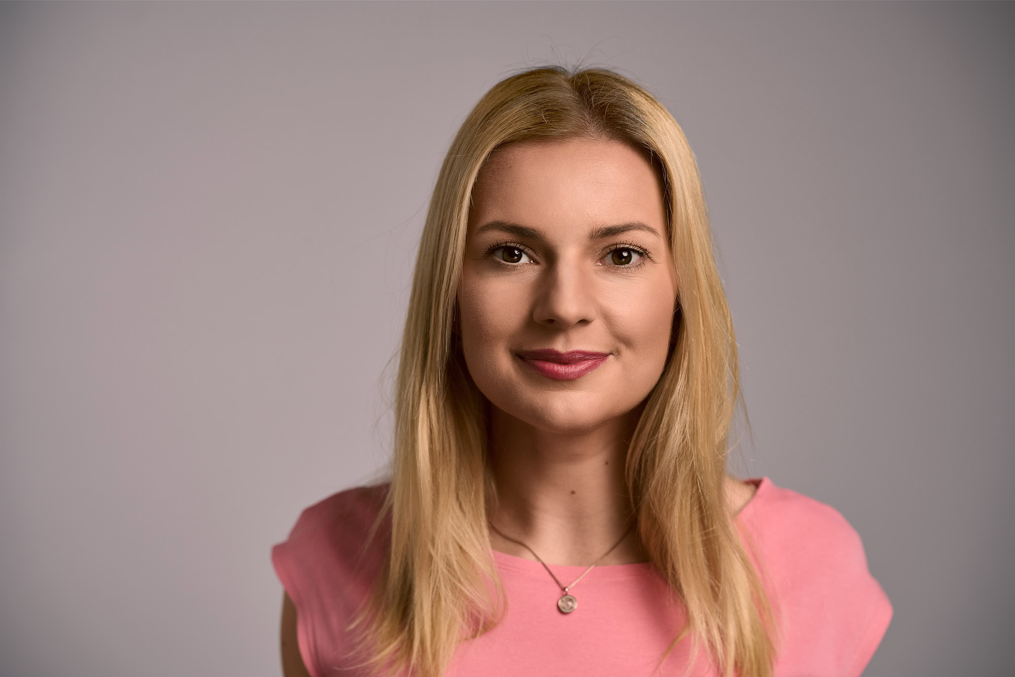 Veronika, normal face