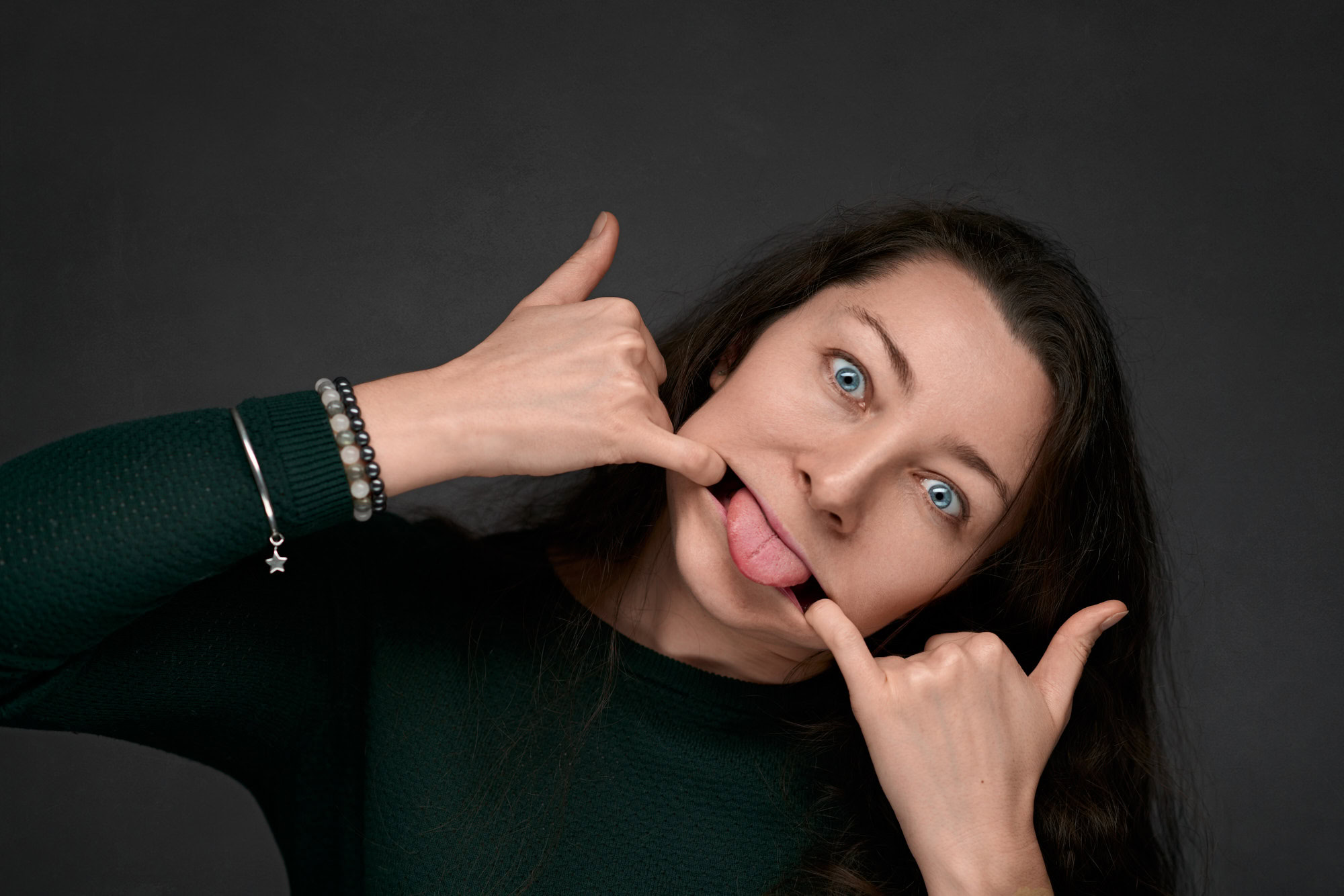 Magda, silly face