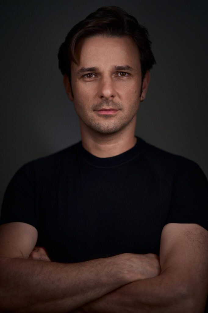 Adam Toth, photographer